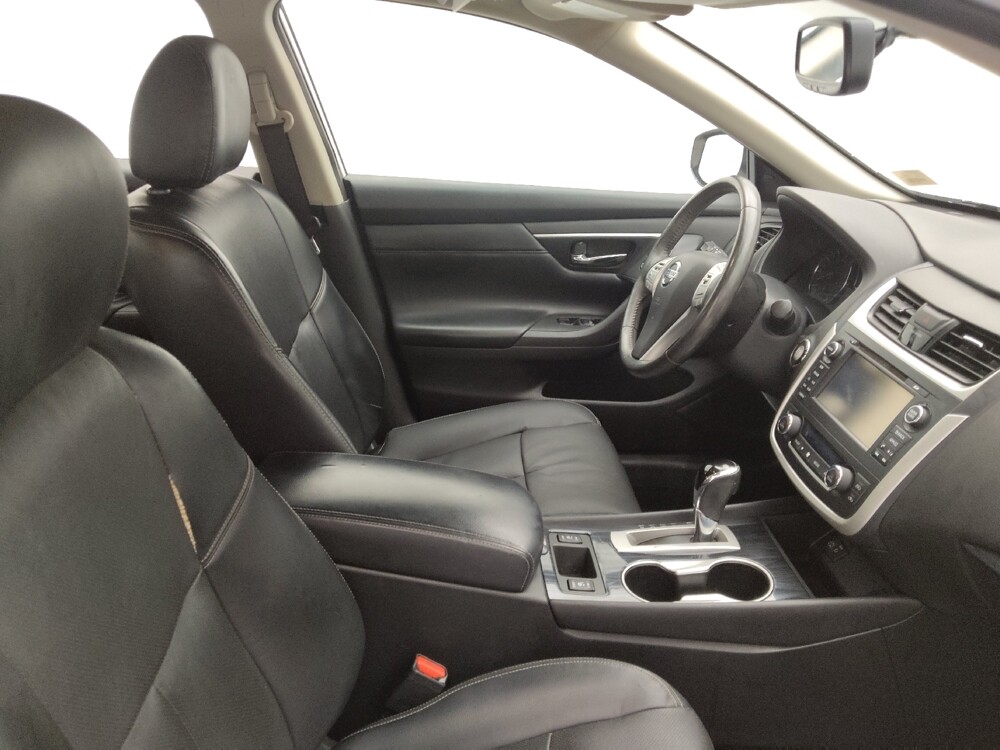 2017 Nissan Altima in Raleigh, NC 27604 - 18085535 21