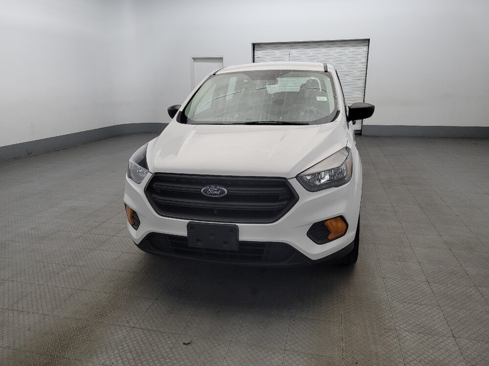 2019 Ford Escape in Plymouth Meeting, PA 19462 - 18085543 15