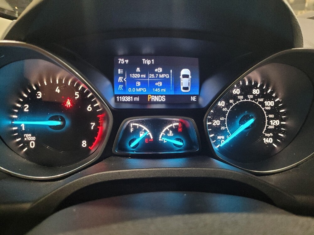 2019 Ford Escape in Plymouth Meeting, PA 19462 - 18085543 23