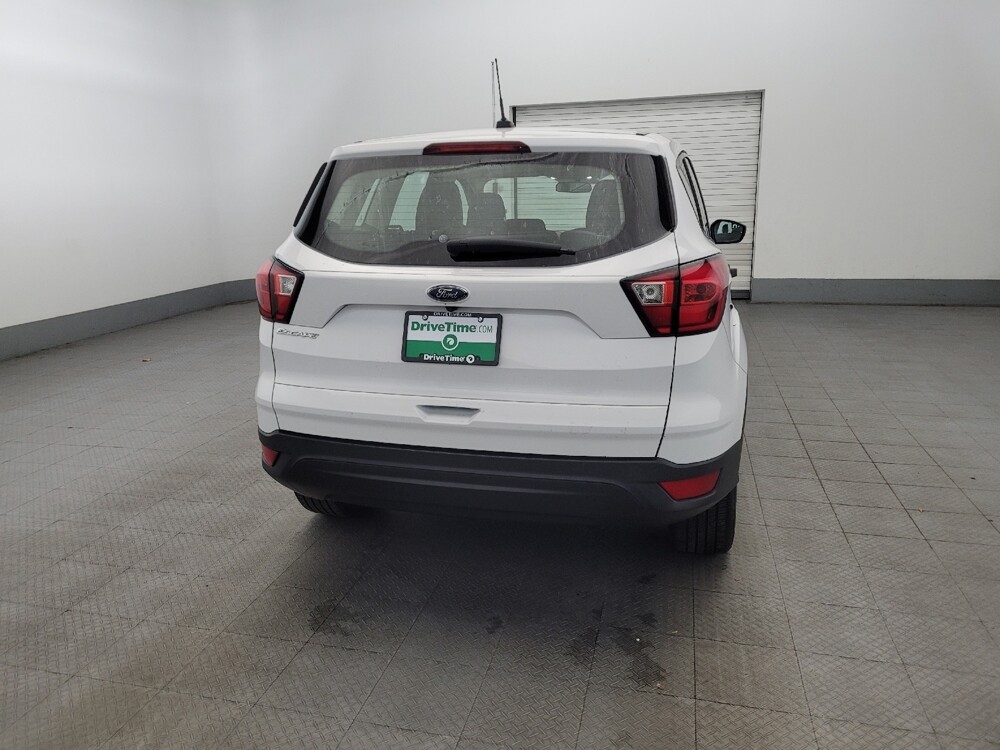 2019 Ford Escape in Plymouth Meeting, PA 19462 - 18085543 7