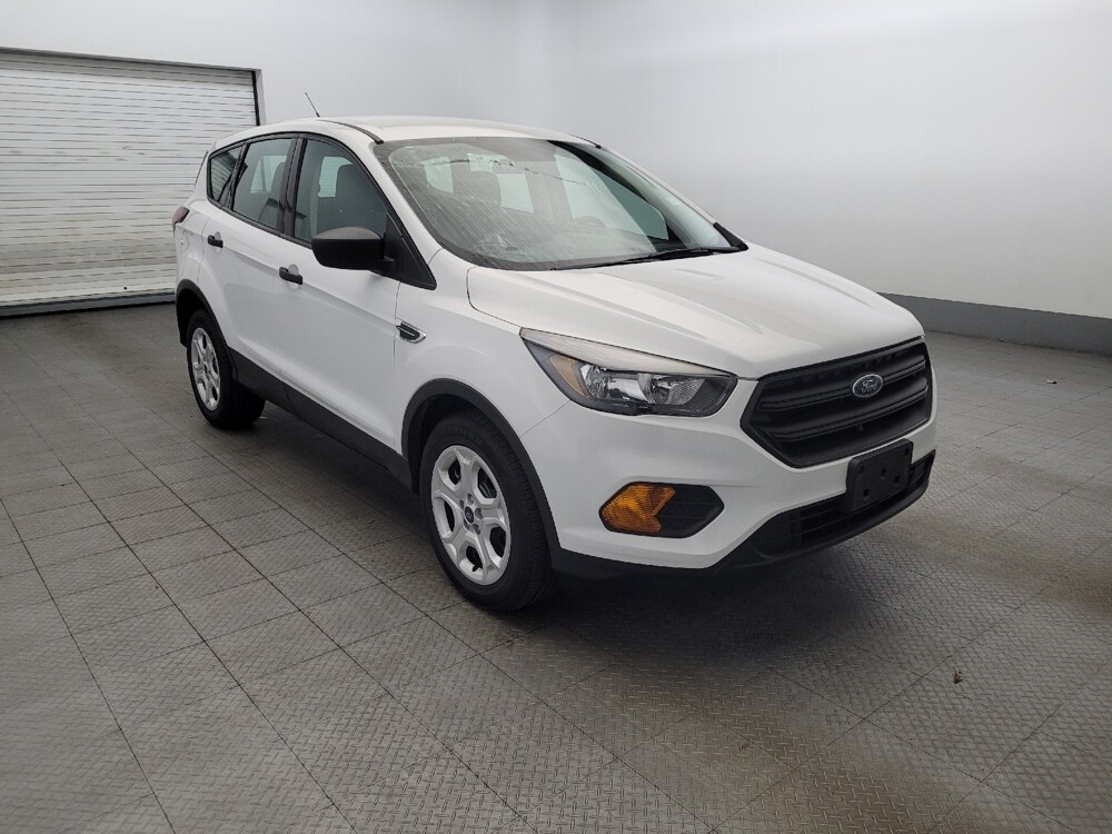 2019 Ford Escape in Plymouth Meeting, PA 19462 - 18085543 13