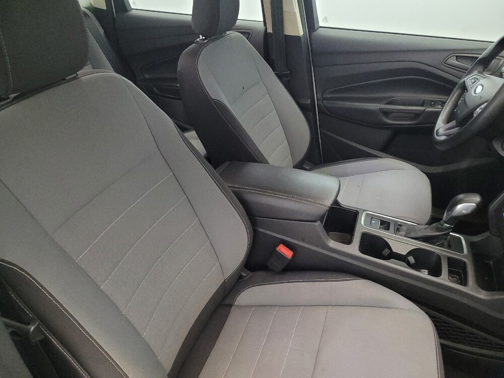 2019 Ford Escape in Plymouth Meeting, PA 19462 - 18085543 21