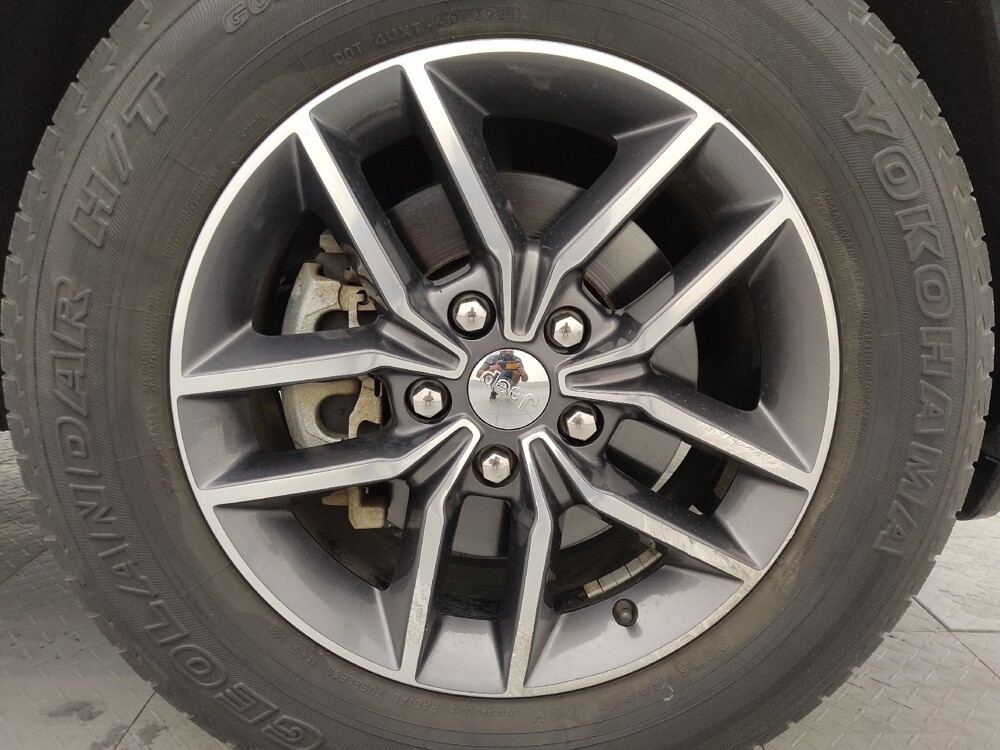 2018 Jeep Grand Cherokee in Lakeland, FL 33815 - 18085545 31