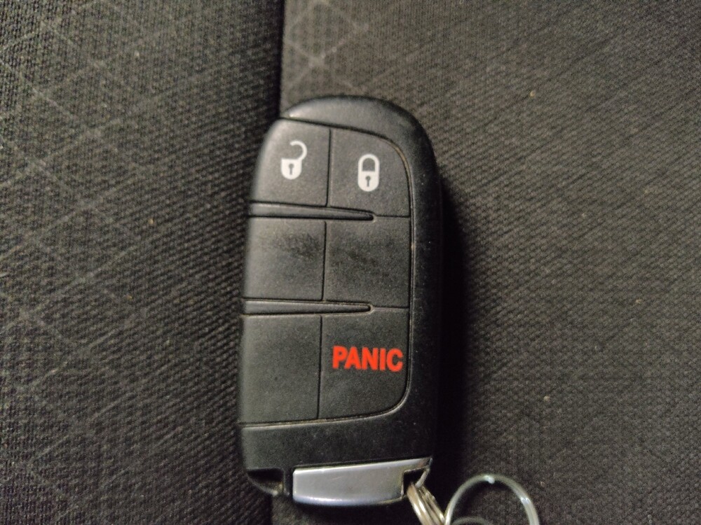 2018 Jeep Grand Cherokee in Lakeland, FL 33815 - 18085545 32