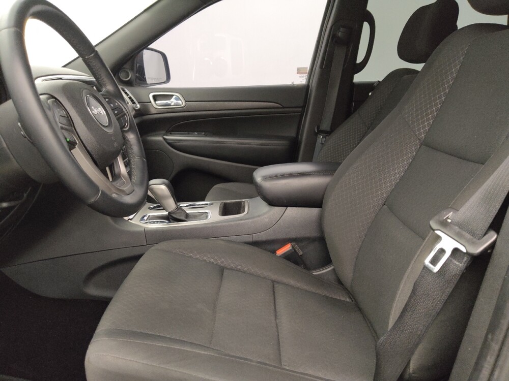 2018 Jeep Grand Cherokee in Lakeland, FL 33815 - 18085545 17