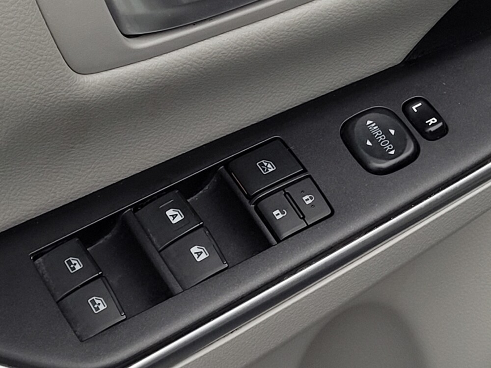 2016 Toyota Camry in Augusta, GA 30907 - 18085547 27