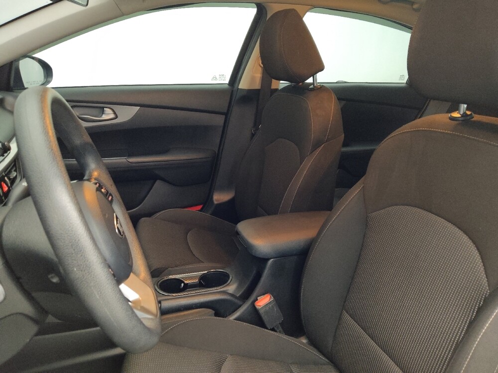 2020 Kia Forte in Miami, FL 33157 - 18085551 17