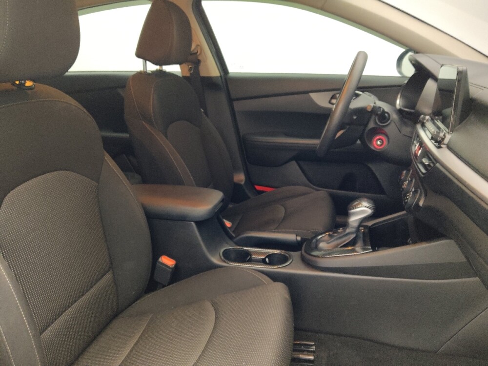 2020 Kia Forte in Miami, FL 33157 - 18085551 21