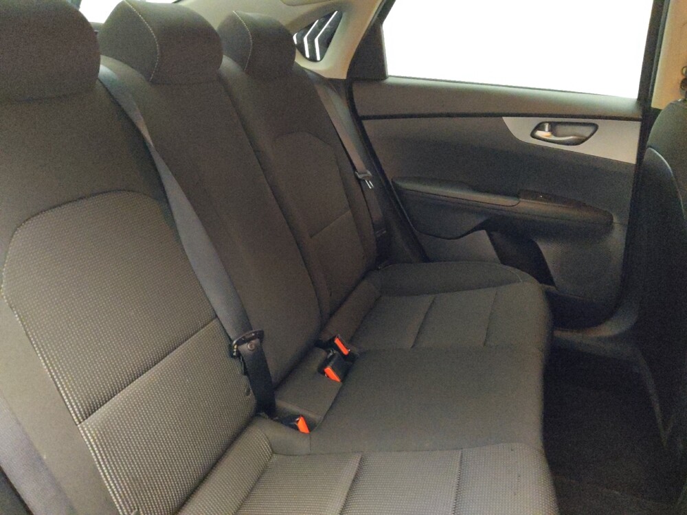 2020 Kia Forte in Miami, FL 33157 - 18085551 19