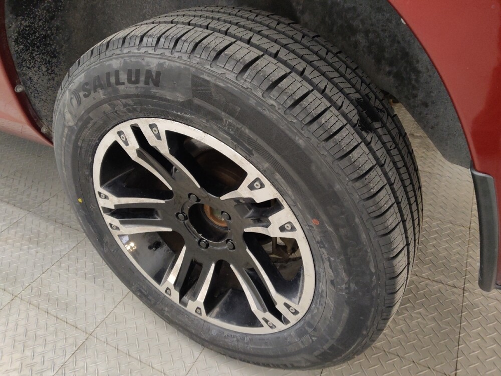 2015 RAM 1500 in Houston, TX 77060 - 18085557 31