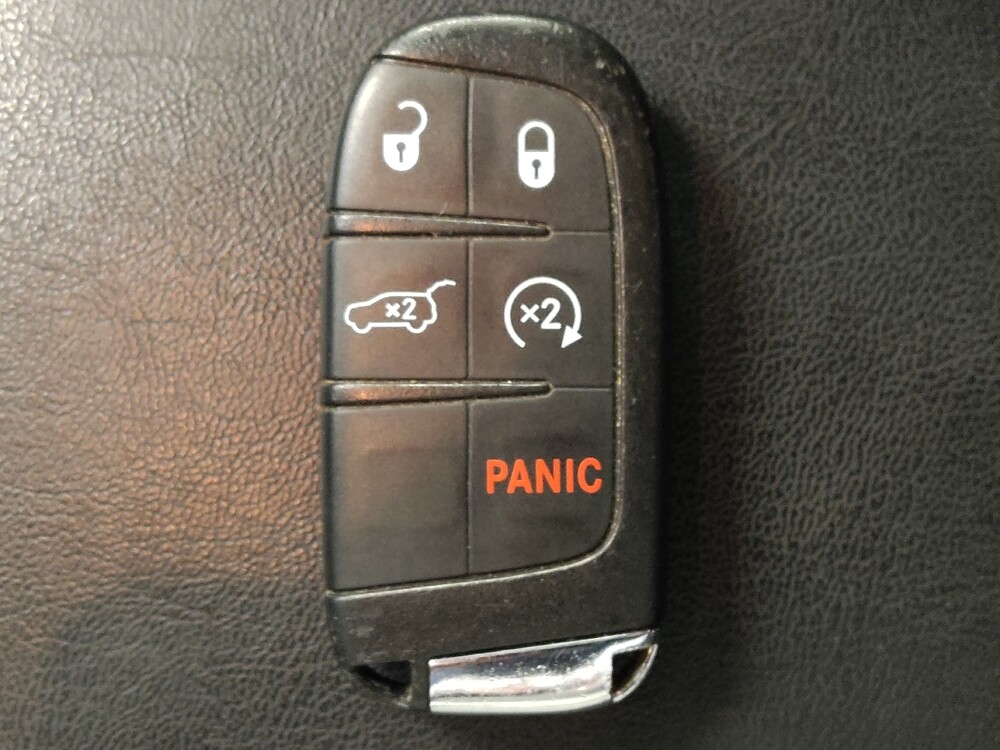 2018 Jeep Compass in Houston, TX 77060 - 18085559 32