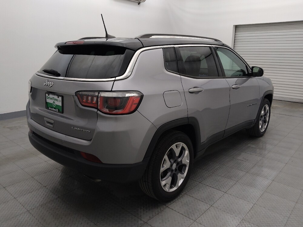 2018 Jeep Compass in Houston, TX 77060 - 18085559 9