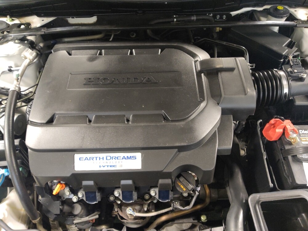 2017 Honda Accord in Houston, TX 77060 - 18085560 30