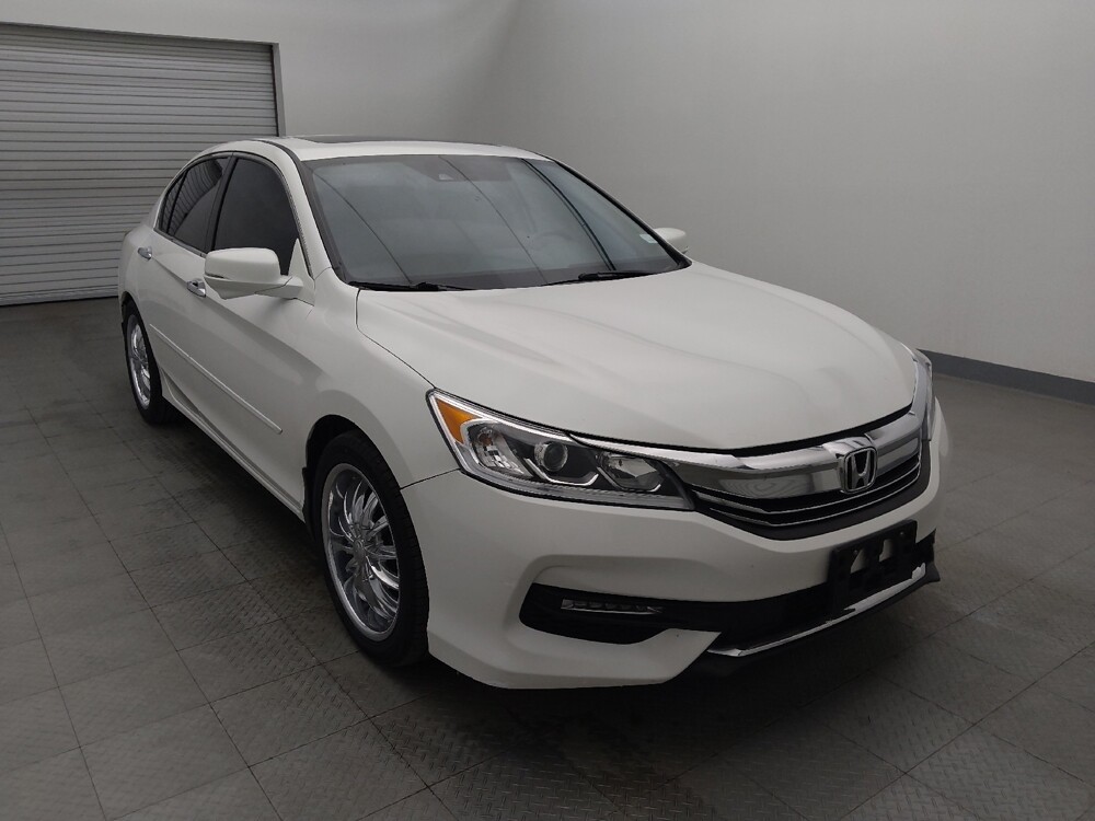 2017 Honda Accord in Houston, TX 77060 - 18085560 13