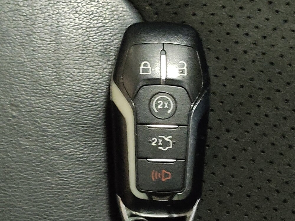 2017 Ford Edge in Fort Worth, TX 76116 - 18085566 32