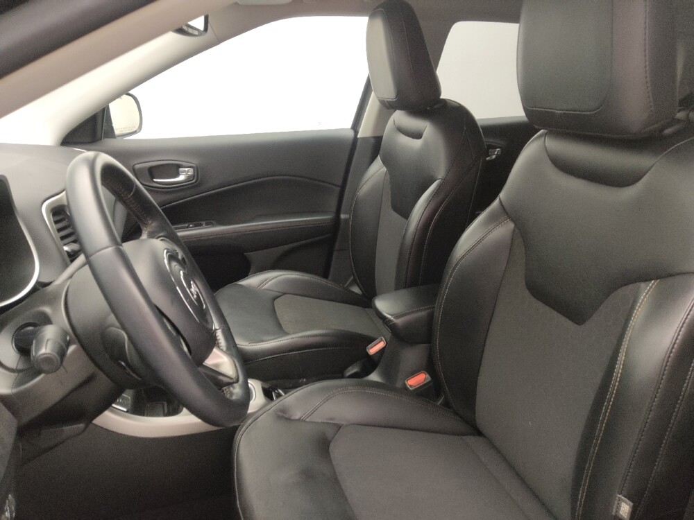 2018 Jeep Compass in Jacksonville, FL 32210 - 18085571 17