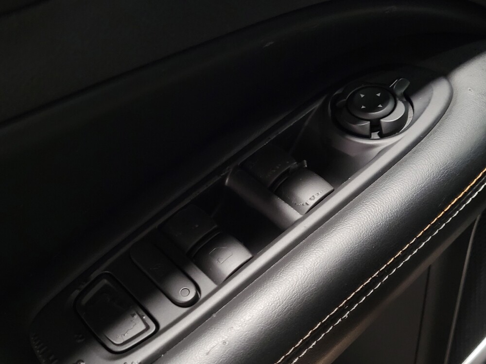 2018 Jeep Compass in Jacksonville, FL 32210 - 18085571 27