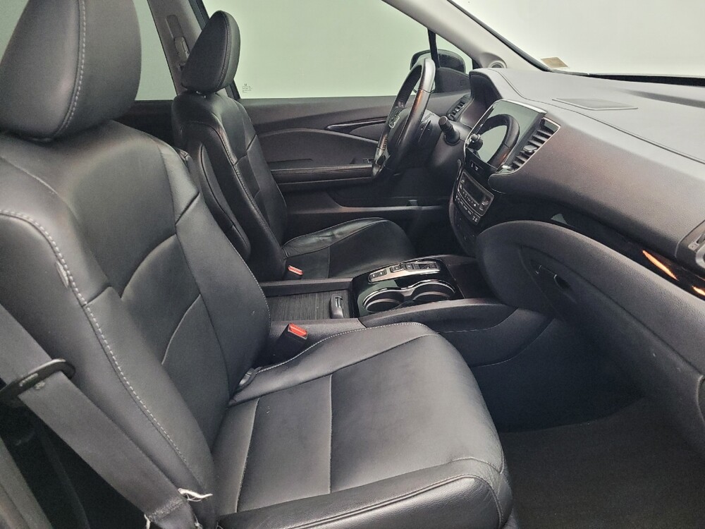 2019 Honda Pilot in Jacksonville, FL 32210 - 18085573 21