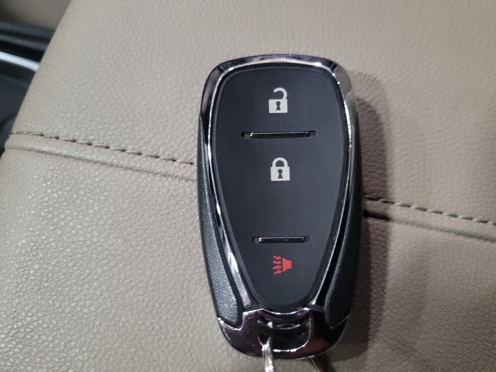 2022 Chevrolet Traverse in Glen Burnie, MD 21061 - 18085575 32