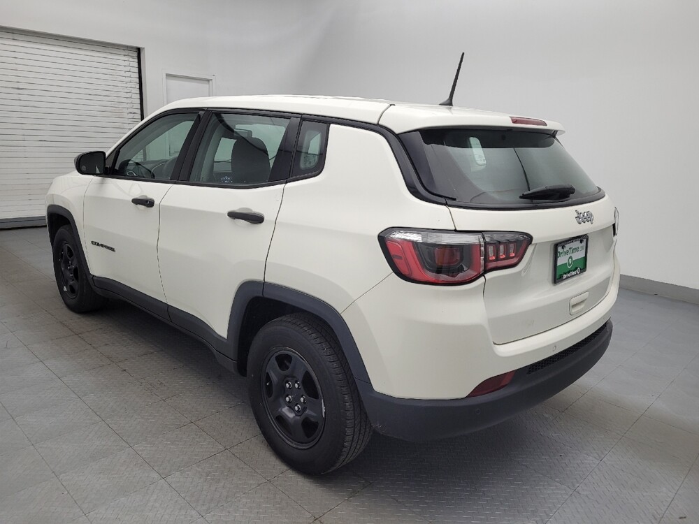 2018 Jeep Compass in Raleigh, NC 27604 - 18085577 3
