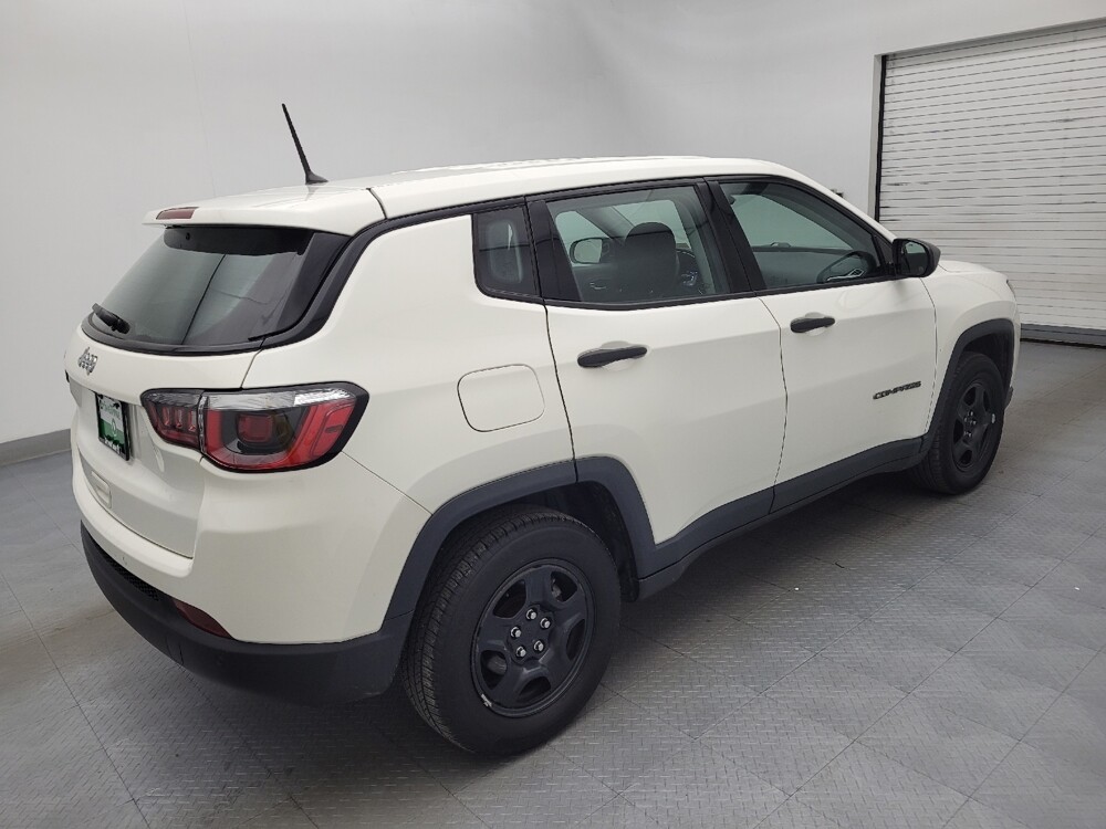 2018 Jeep Compass in Raleigh, NC 27604 - 18085577 10