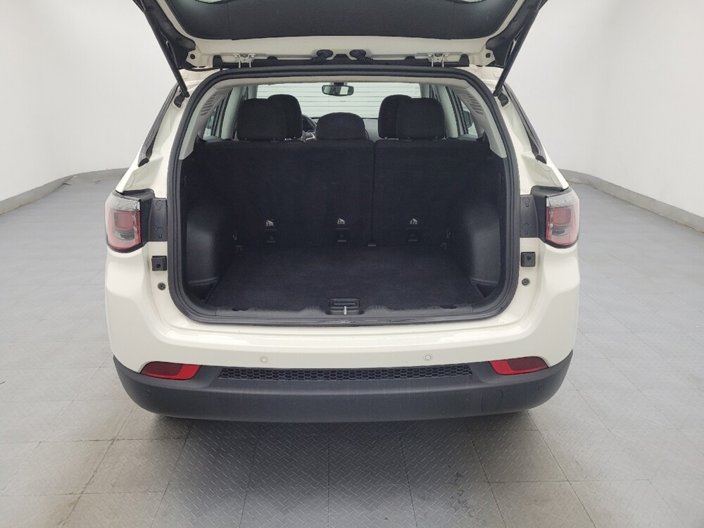 2018 Jeep Compass in Raleigh, NC 27604 - 18085577 29