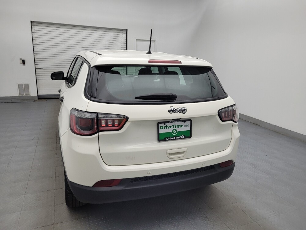 2018 Jeep Compass in Raleigh, NC 27604 - 18085577 6