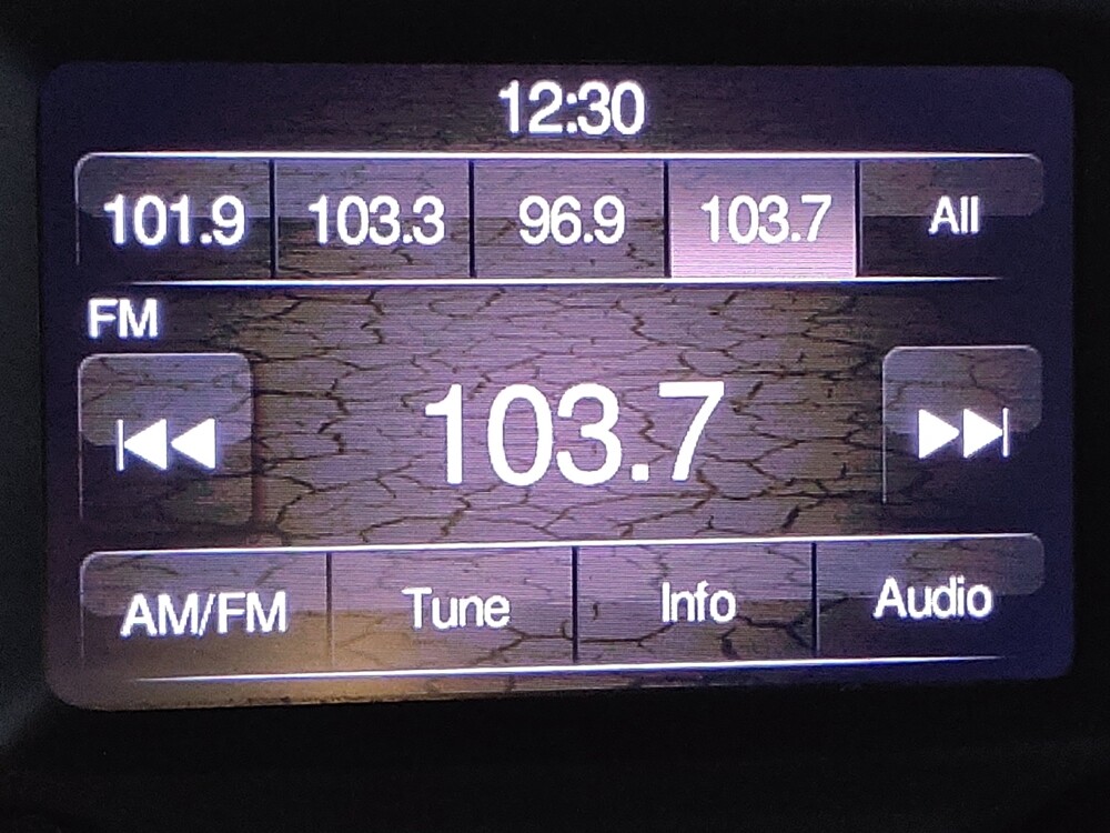 2018 Jeep Compass in Raleigh, NC 27604 - 18085577 25