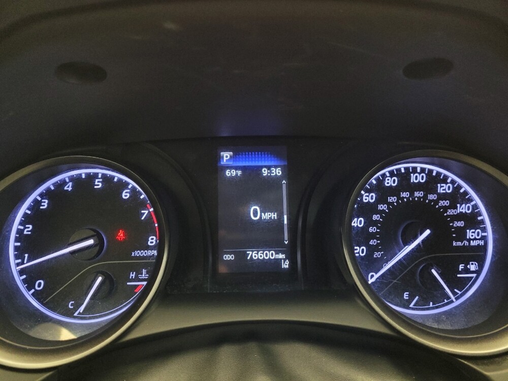 2021 Toyota Camry in Fresno, CA 93726 - 18085581 23