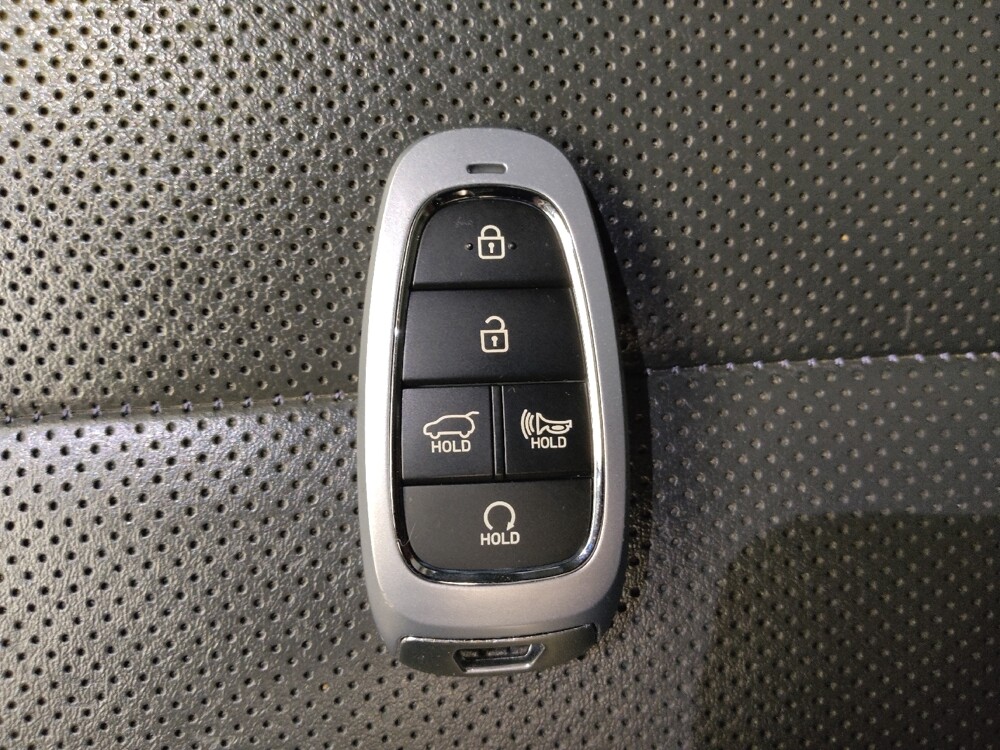 2021 Hyundai Santa Fe in Madison, TN 37115 - 18085583 32