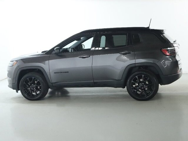 2022 Jeep Compass in Bedford, OH 44146 - 18085824 40