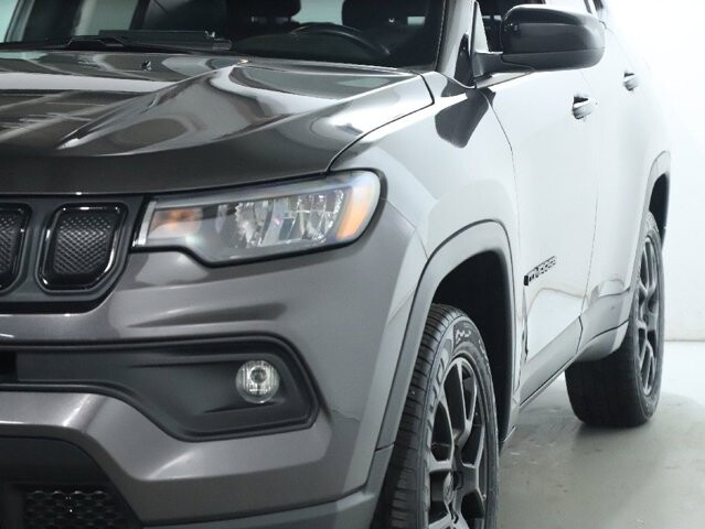 2022 Jeep Compass in Bedford, OH 44146 - 18085824 4