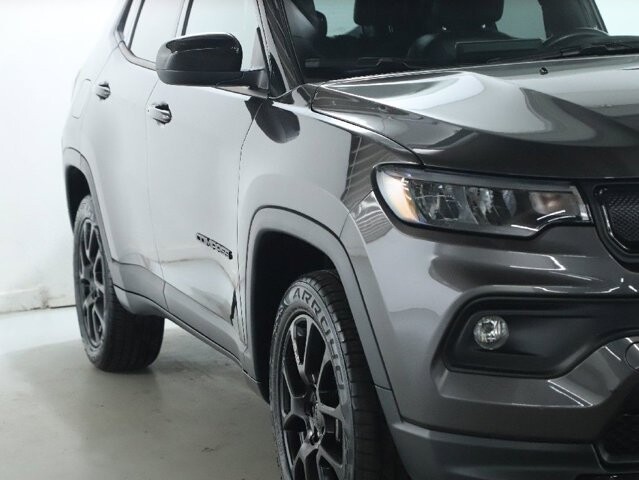 2022 Jeep Compass in Bedford, OH 44146 - 18085824 8