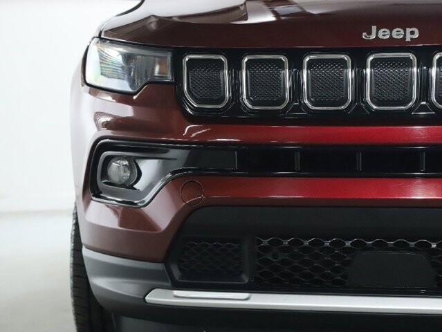 2022 Jeep Compass in Bedford, OH 44146 - 18085825 6