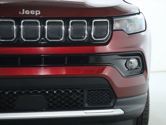 2022 Jeep Compass in Bedford, OH 44146 - 18085825 7