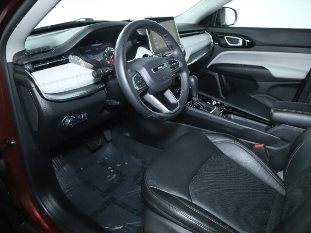 2022 Jeep Compass in Bedford, OH 44146 - 18085825 18