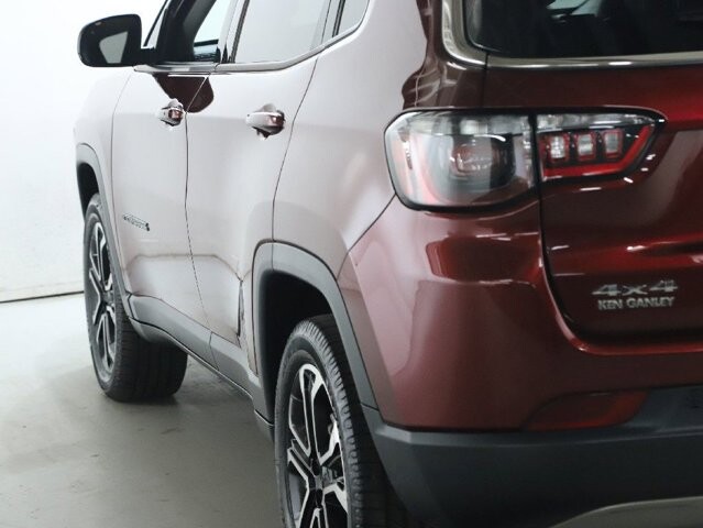 2022 Jeep Compass in Bedford, OH 44146 - 18085825 42