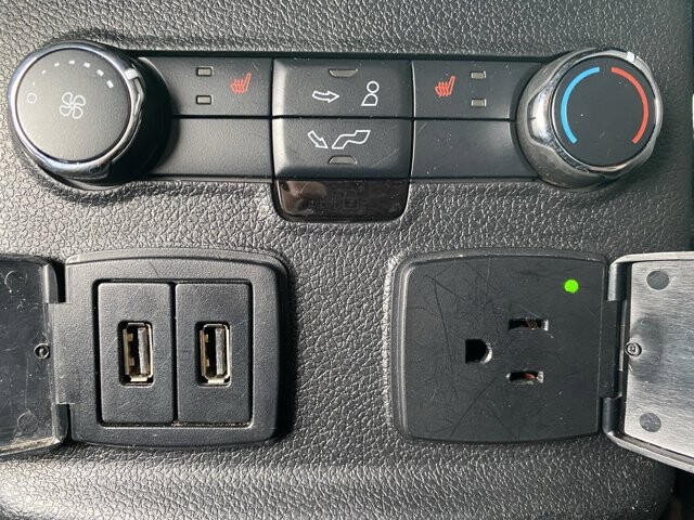 2017 Ford Explorer in Conway, AR 72032 - 18085827 28