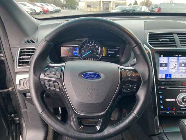 2017 Ford Explorer in Conway, AR 72032 - 18085827 24