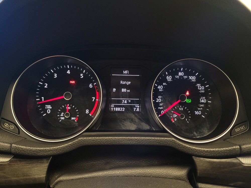 2016 Volkswagen Passat in Downey, CA 90241 - 18085828 23