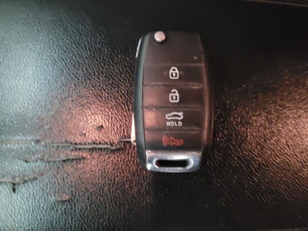 2019 Kia Optima in Downey, CA 90241 - 18085830 32