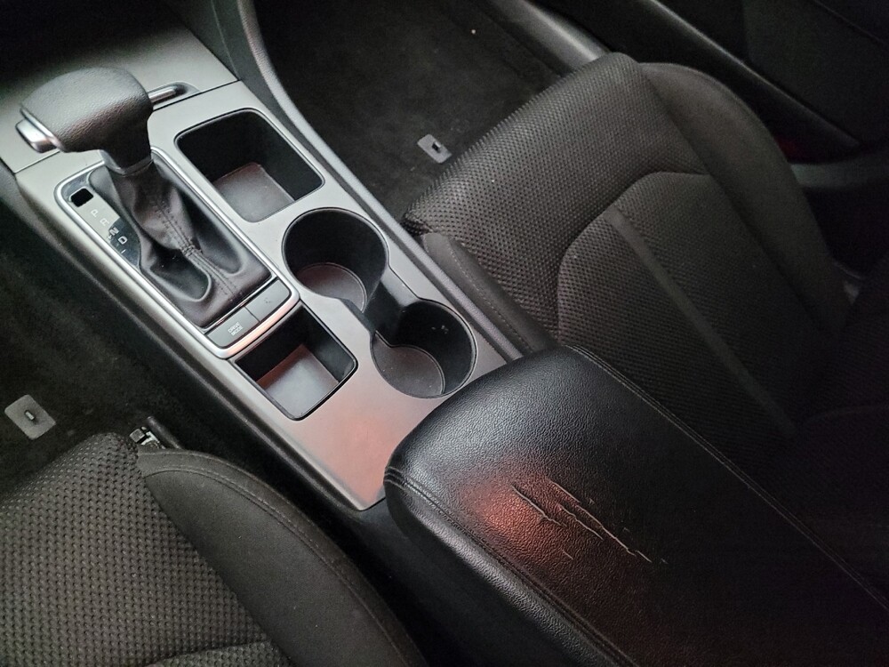 2019 Kia Optima in Downey, CA 90241 - 18085830 26