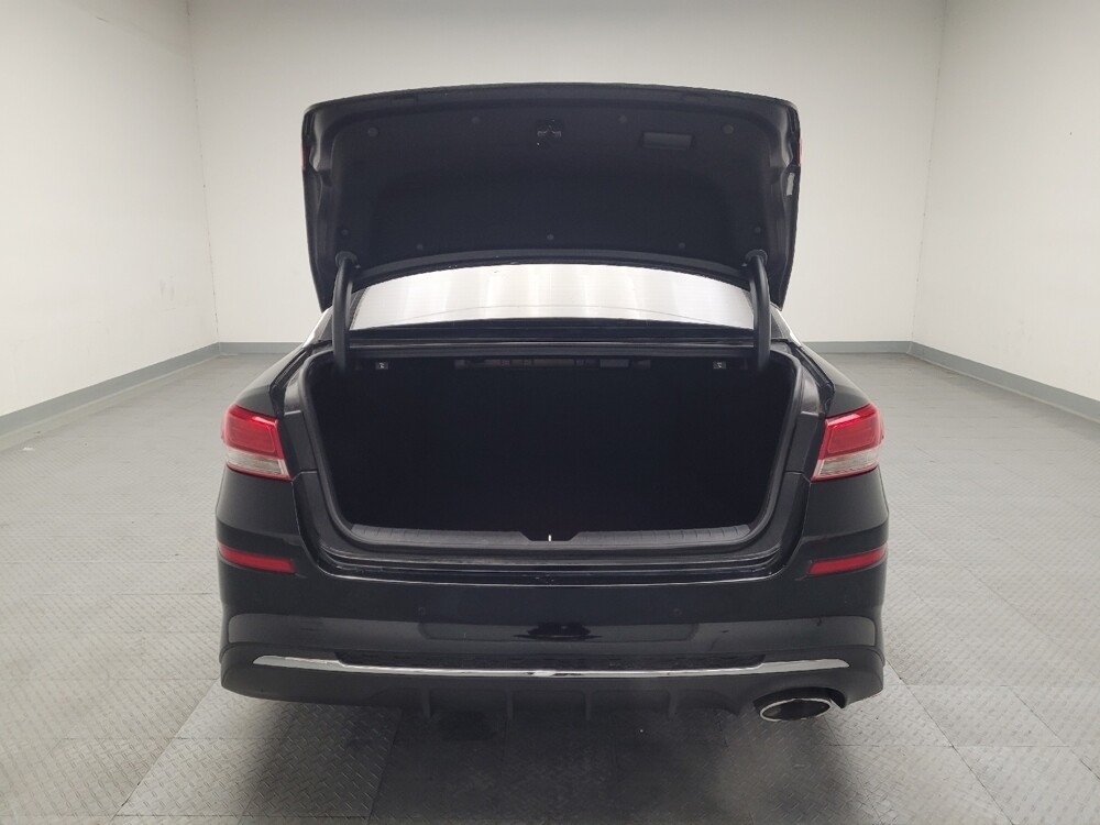 2019 Kia Optima in Downey, CA 90241 - 18085830 29