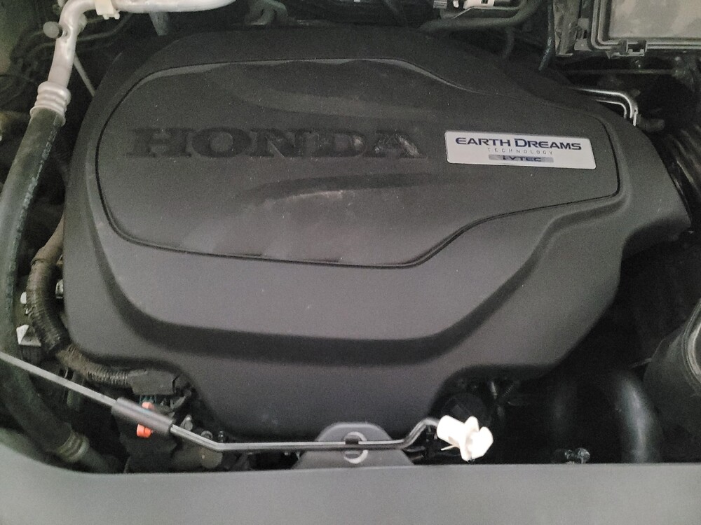 2018 Honda Pilot in Downey, CA 90241 - 18085834 30