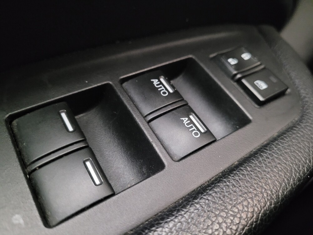 2018 Honda Pilot in Downey, CA 90241 - 18085834 32