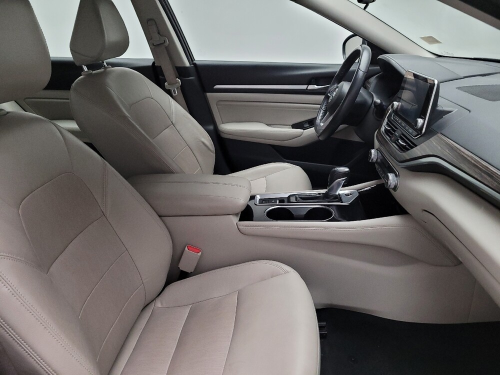 2022 Nissan Altima in Downey, CA 90241 - 18085835 21