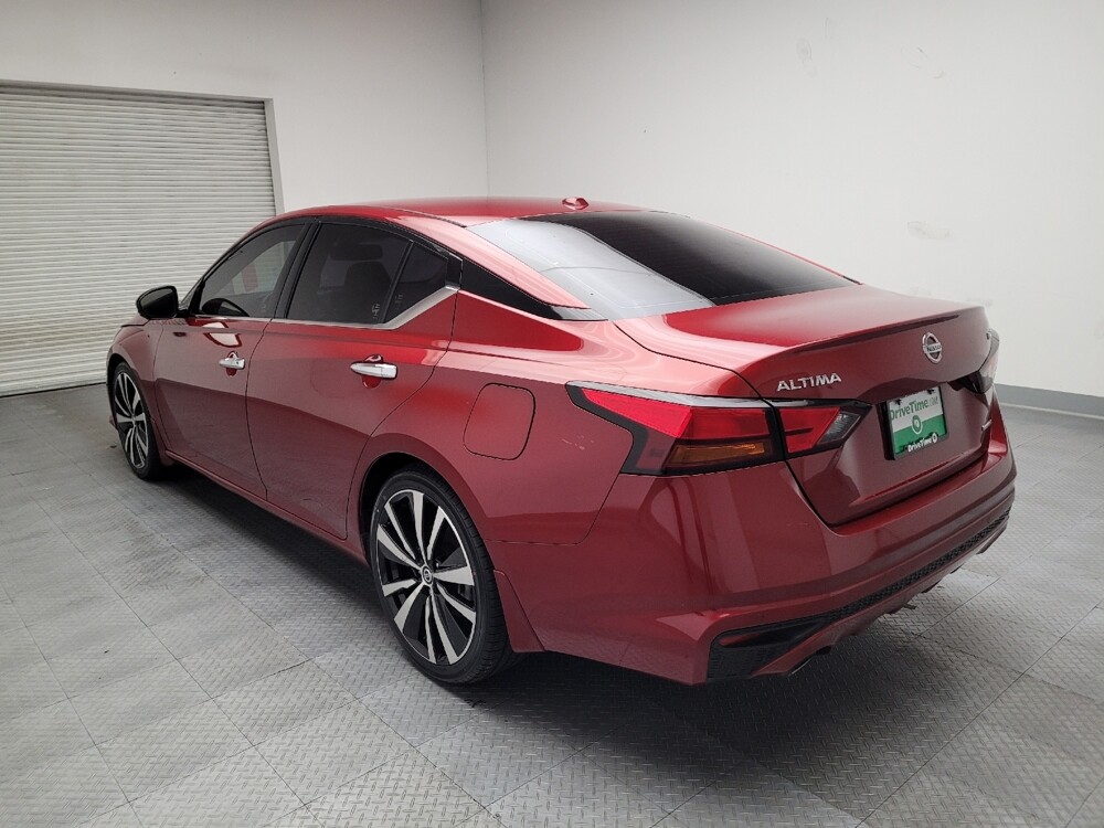 2020 Nissan Altima in Downey, CA 90241 - 18085837 5