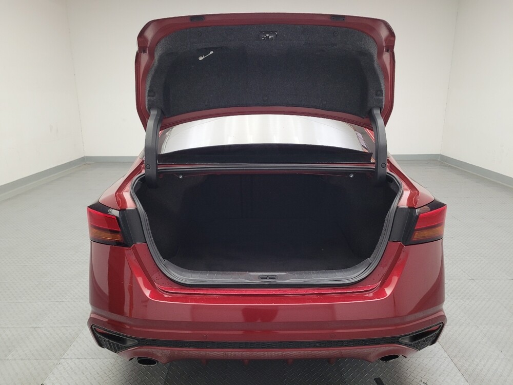 2020 Nissan Altima in Downey, CA 90241 - 18085837 29