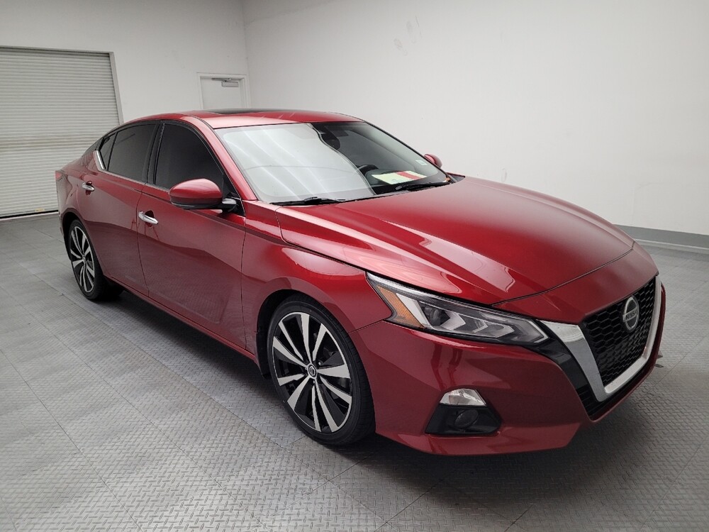 2020 Nissan Altima in Downey, CA 90241 - 18085837 13