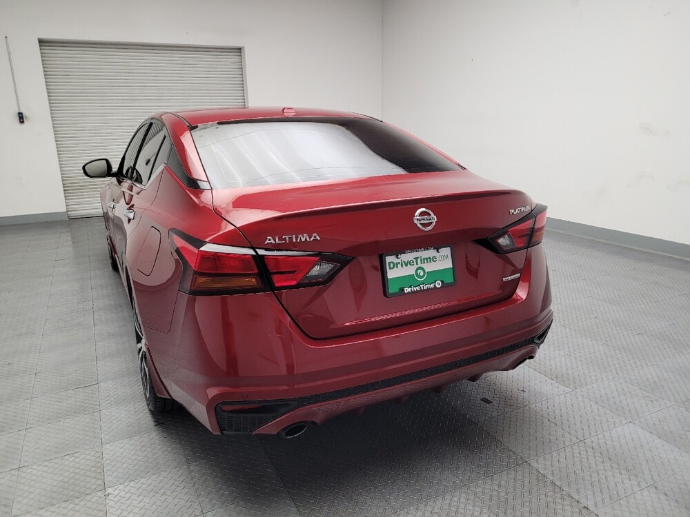 2020 Nissan Altima in Downey, CA 90241 - 18085837 6